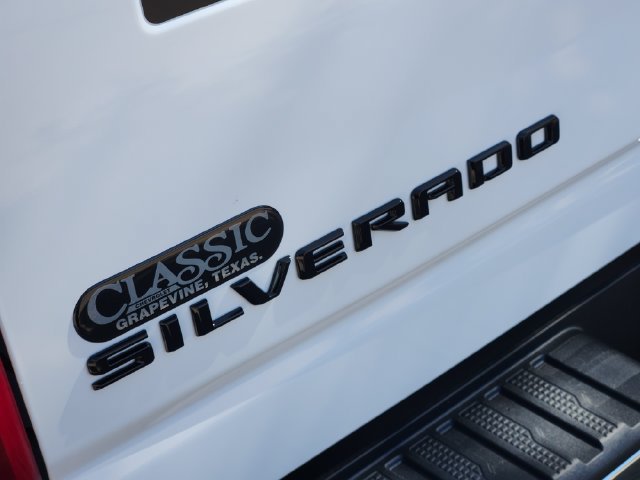 2026 Chevrolet Silverado 3500 HD LT - Photo 9