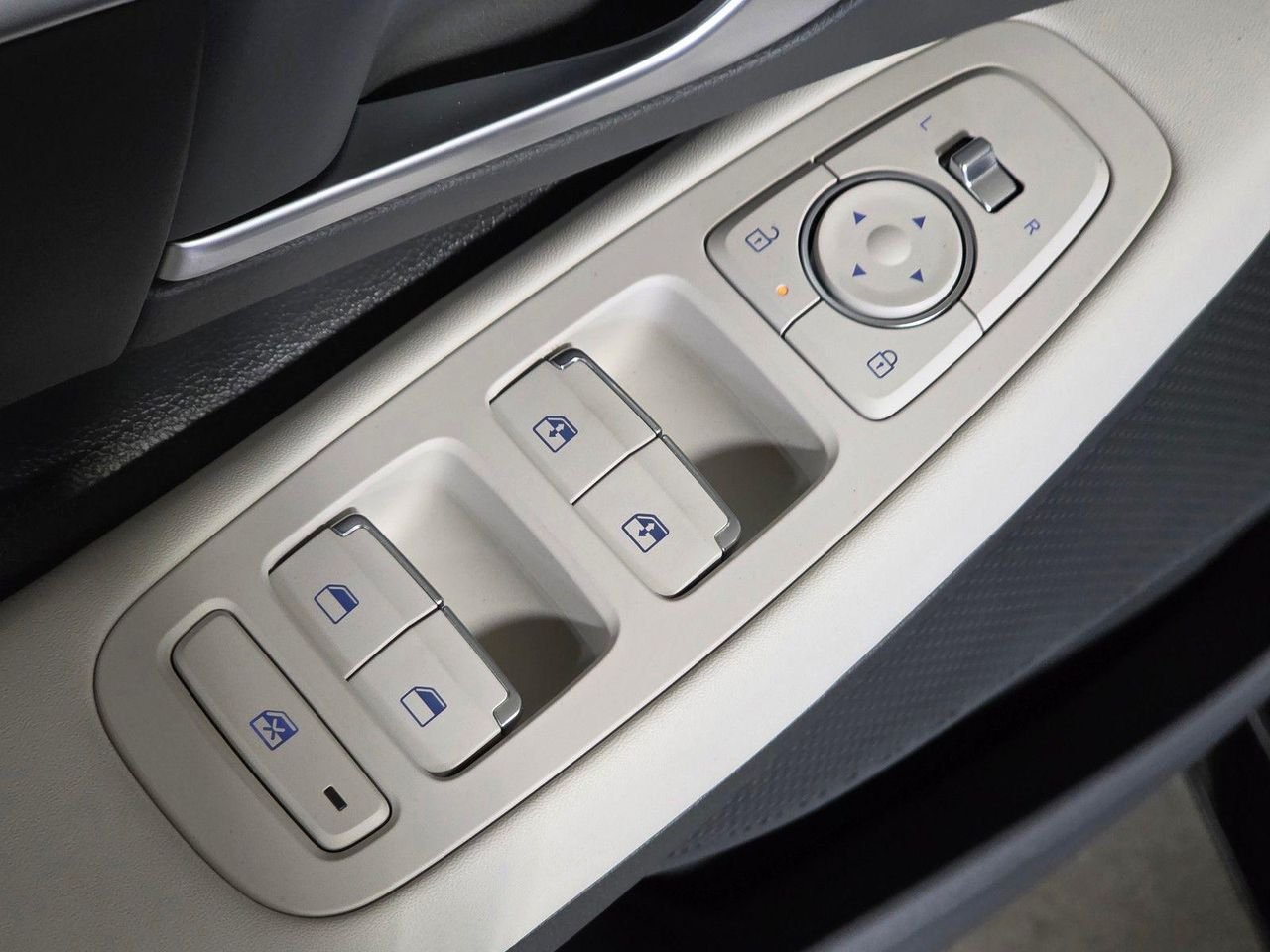 New 2026 Portofino Gray Hyundai SEL Sport image 21