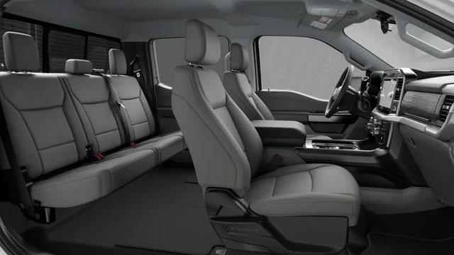 New 2026 Oxford White Ford XLT image 6