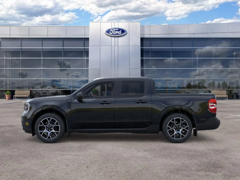 New 2026 Shadow Black Ford XLT image 3