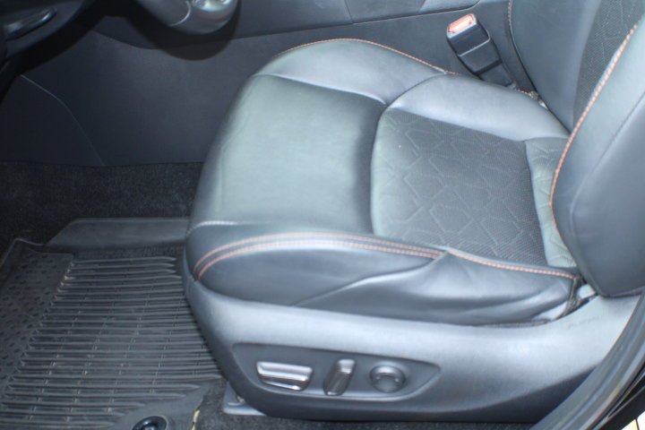 Used 2019 Midnight Black Metallic Toyota Adventure image 13