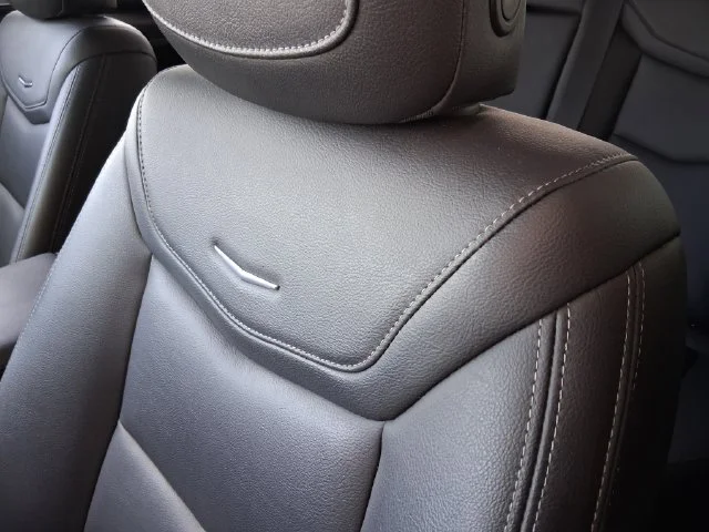 Used 2023  Cadillac Luxury image 18