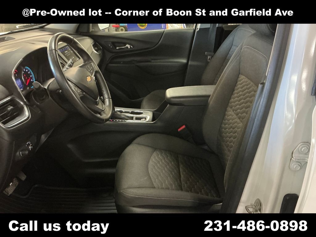 Used 2019 White Chevrolet LT image 14