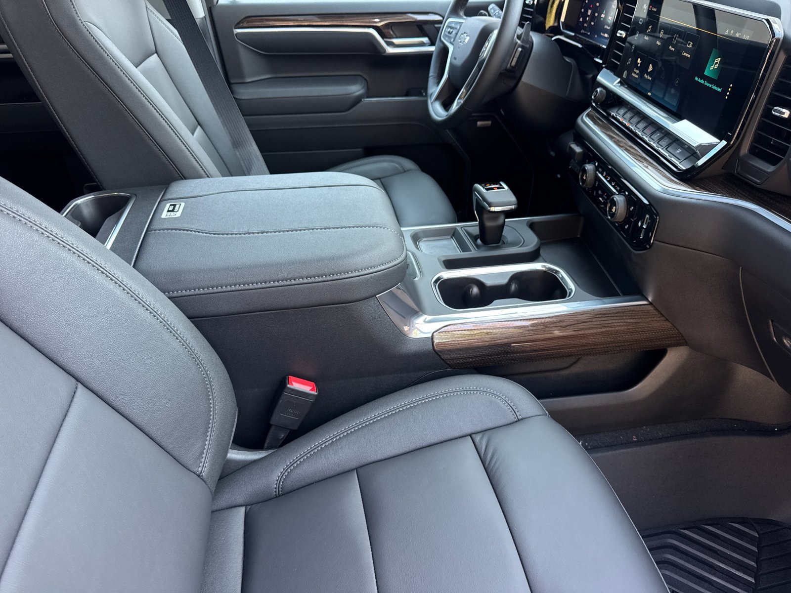 2026 Chevrolet Silverado 1500 RST - Photo 15
