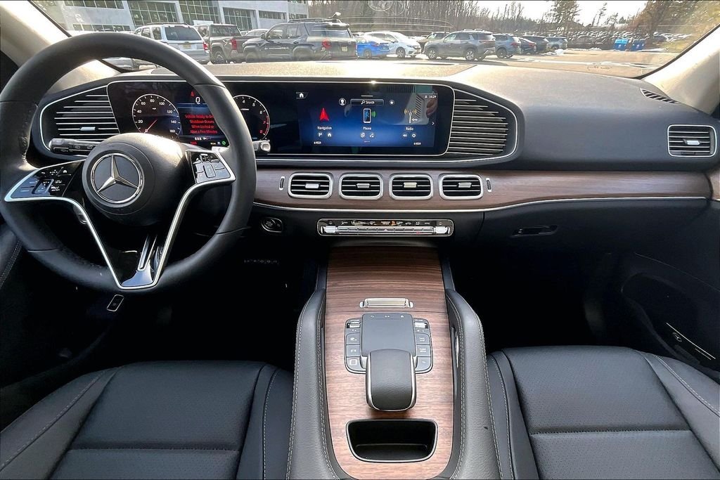New 2026 Black Mercedes-Benz GLE 450 image 5