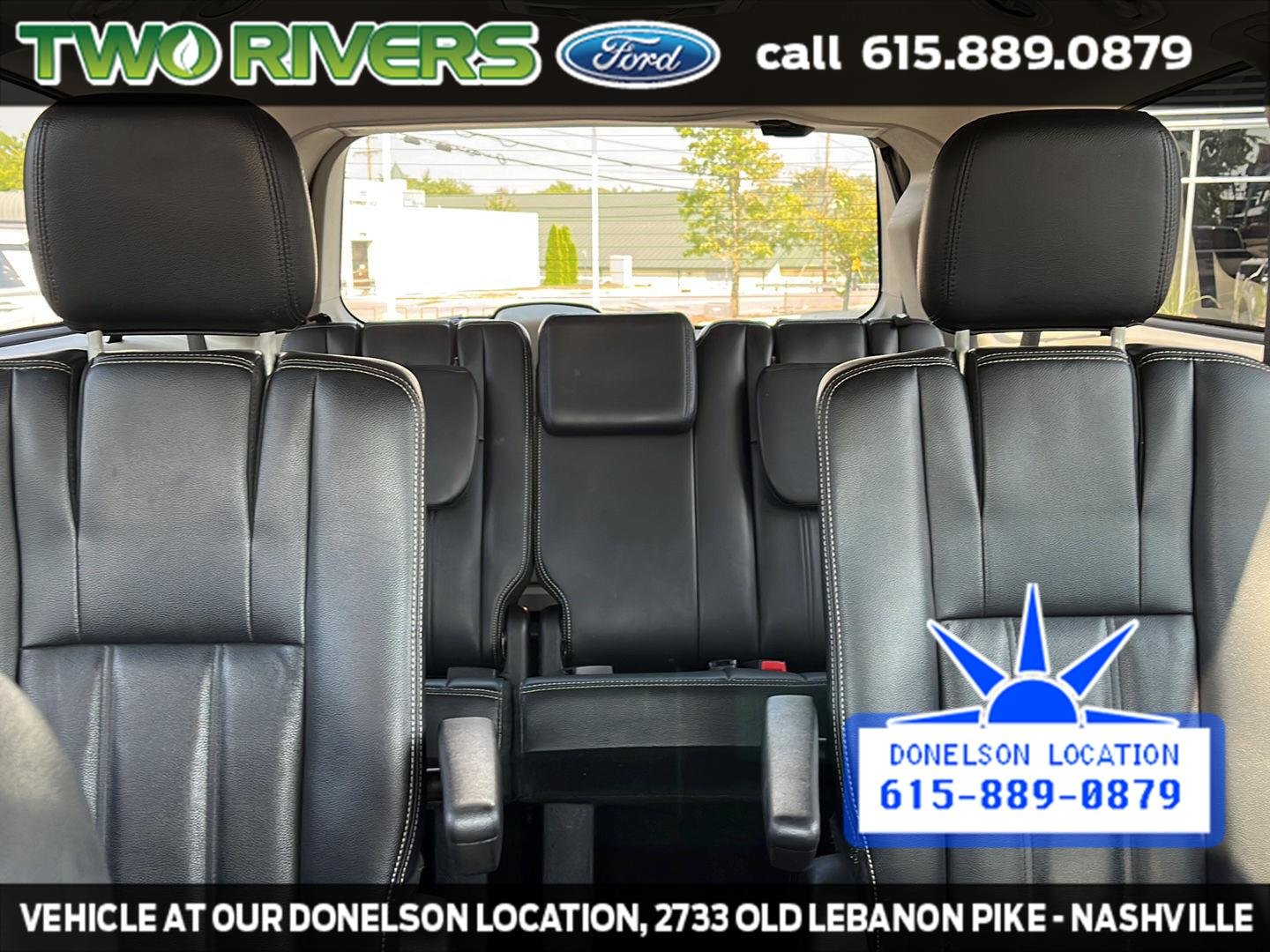 Used 2013 Crystal Blue Pearlcoat Chrysler Touring image 47