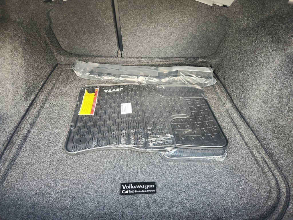 New 2027 Gray Volkswagen 1.5T SE image 28