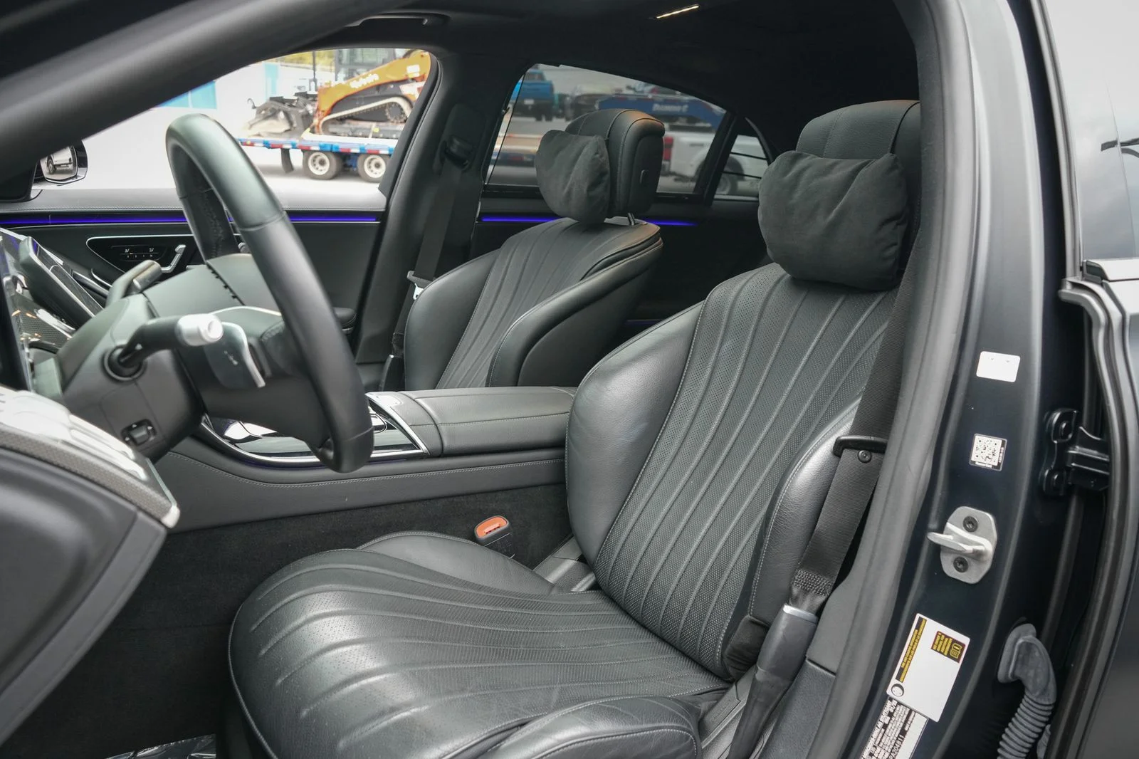 Used 2023 Black Mercedes-Benz S 580e image 26