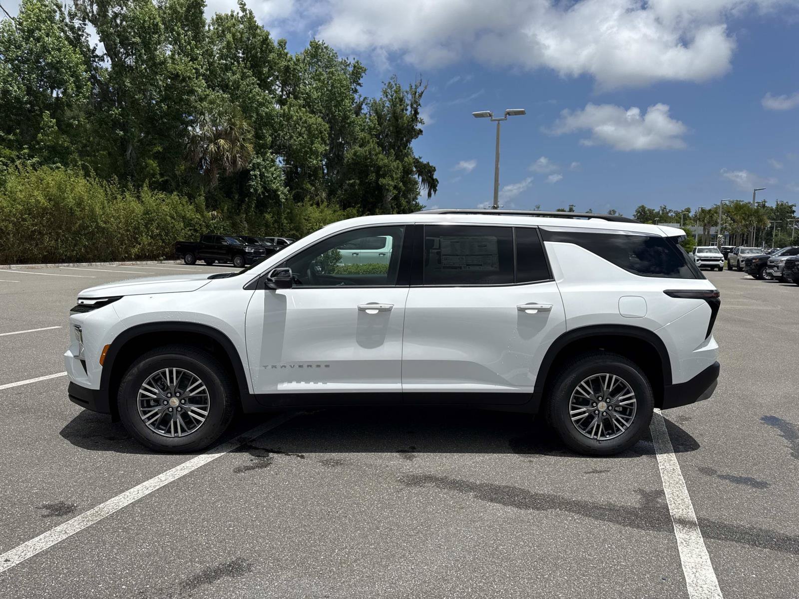 2026 Chevrolet Traverse LT - Photo 6