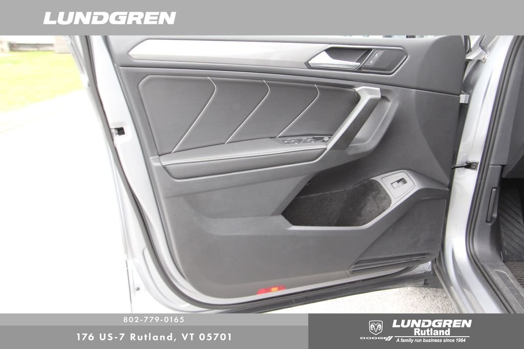 Used 2024 Gray Volkswagen 2.0T SE image 23