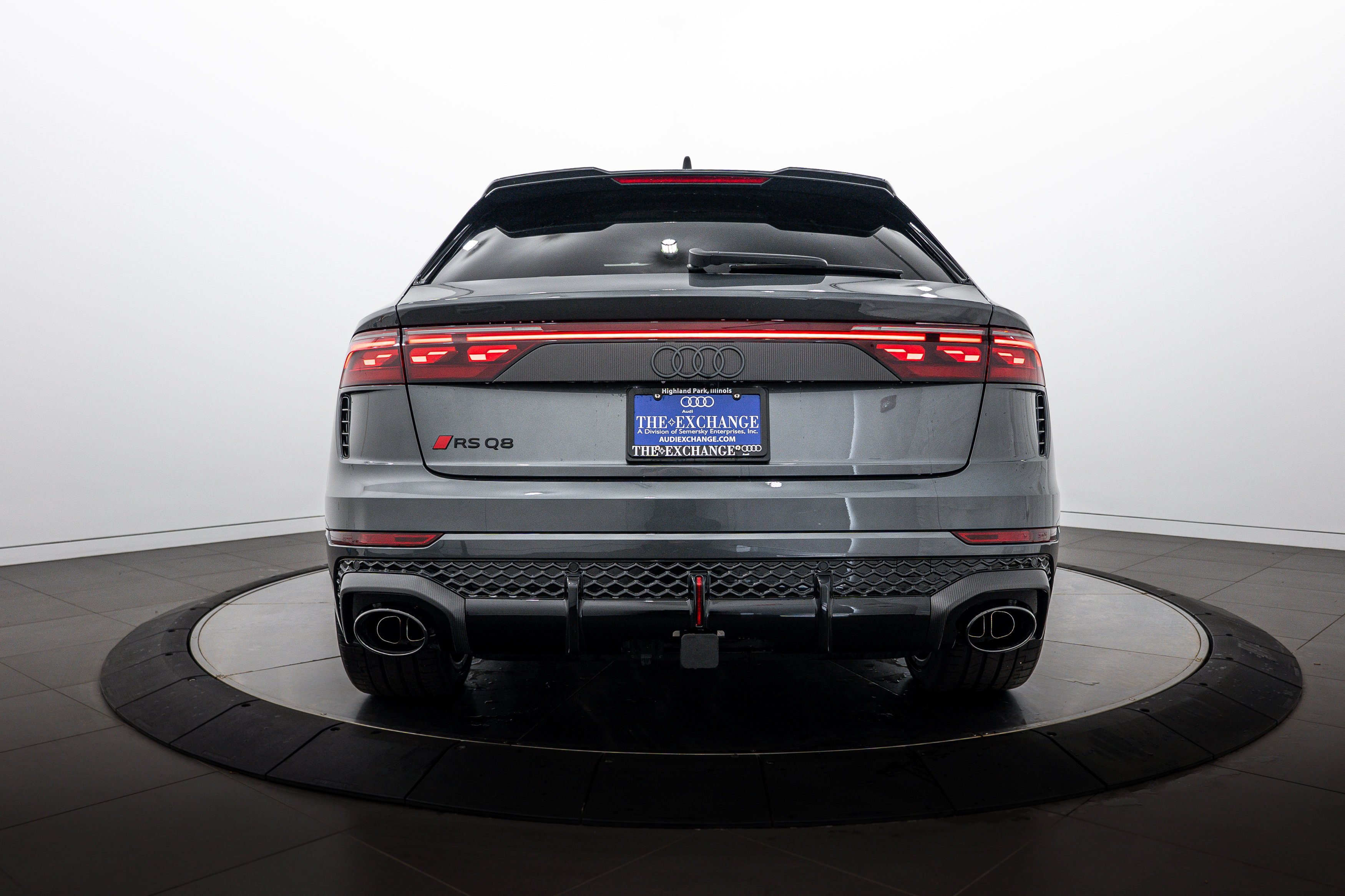 New 2026 Daytona Gray Audi performance image 28