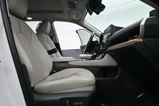 Used 2024 Beige Toyota Platinum image 22