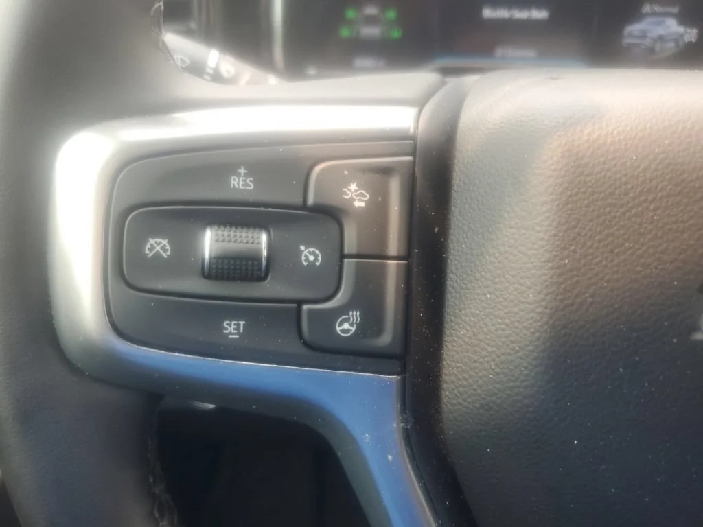 Used 2023 Black Chevrolet RST image 23