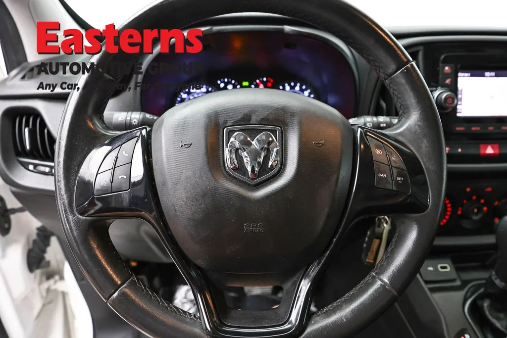 Used 2022 White Ram Base image 10