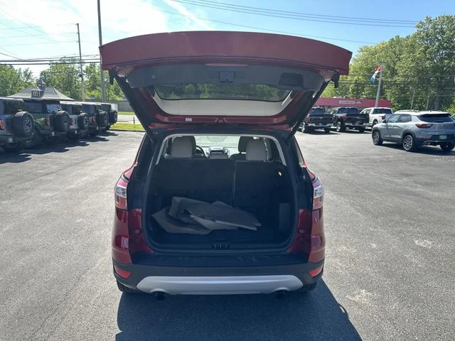 Used 2018 Red Ford SEL image 21