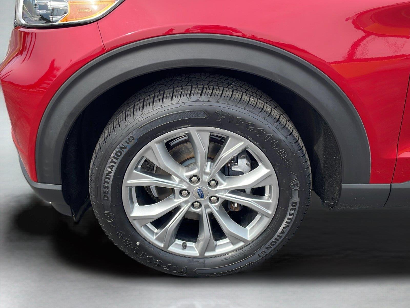Used 2021 Rapid Red Metallic Tinted Clearcoat Ford XLT image 18