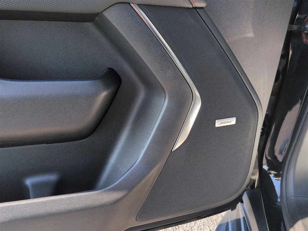 Used 2025 Black Chevrolet RST image 25