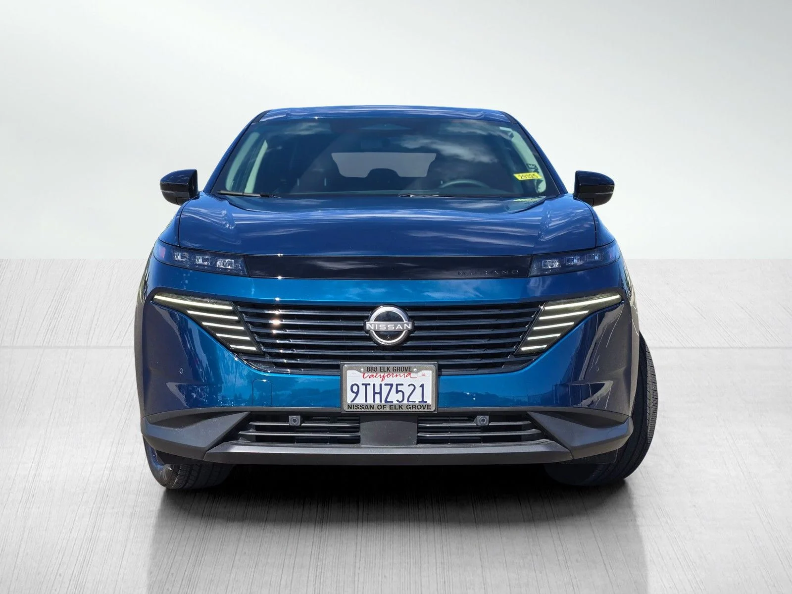Used 2025 Aurora Blue Pearl Metallic Nissan SL image 2