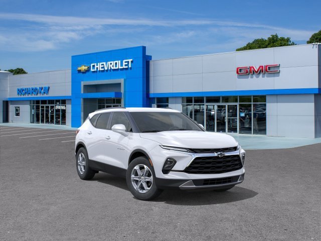 New 2026 Summit White Chevrolet 2LT image 1