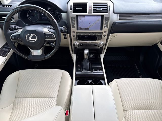 Used 2020 White Lexus 460 image 11