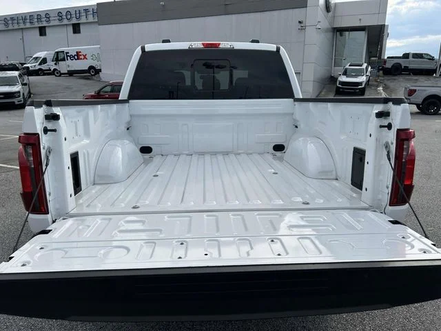 Used 2025 White Ford XLT image 11
