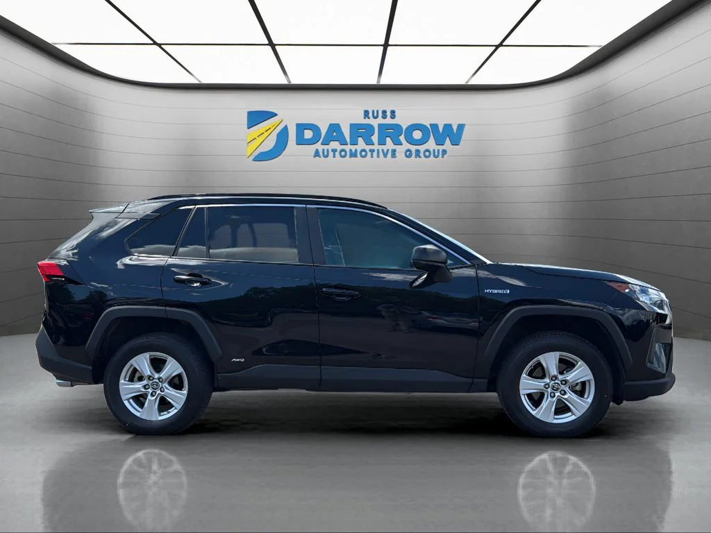 Used 2021 Black Toyota LE image 6