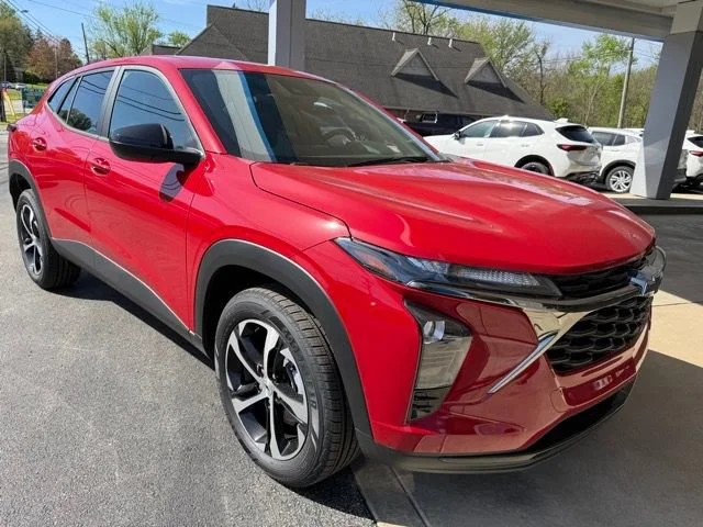 2026 Chevrolet Trax RS - Photo 3