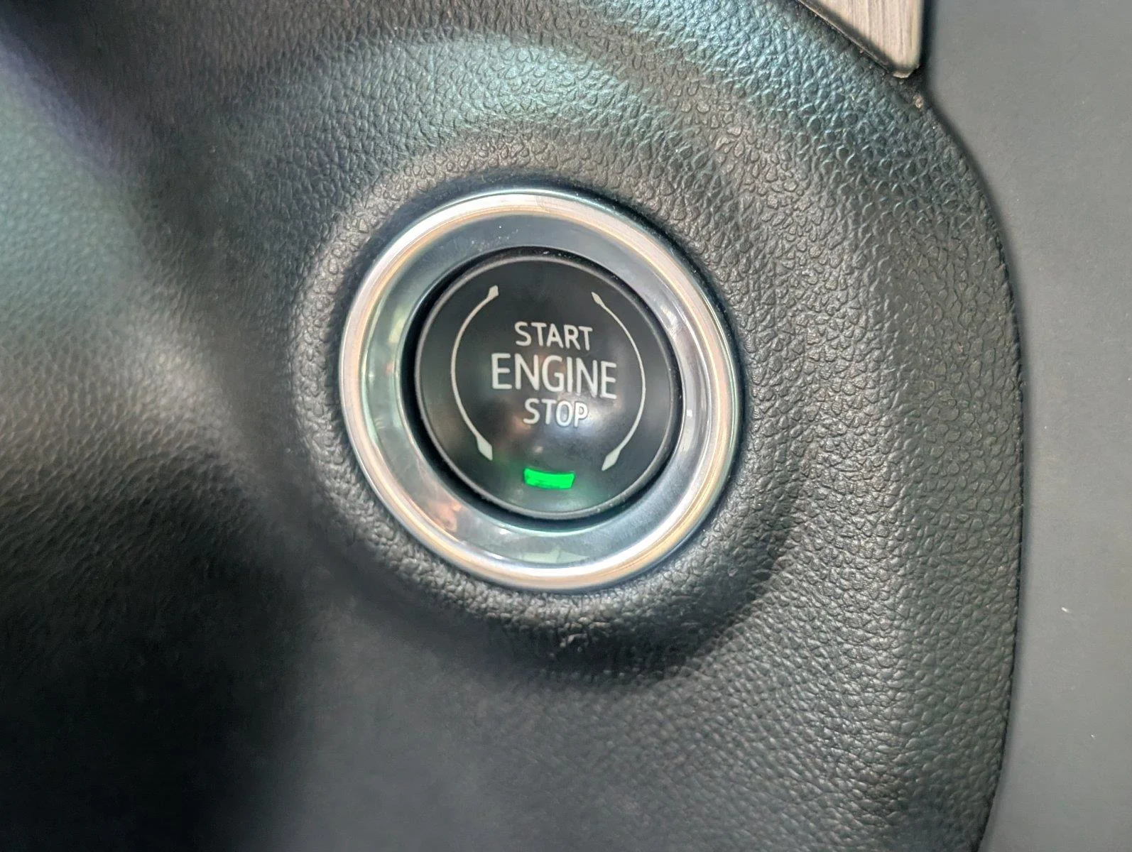 Used 2020 RED QUARTZ TINTCOAT GMC Denali image 26