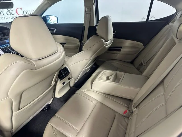 Used 2019  Acura 3.5L Advance Pkg image 24