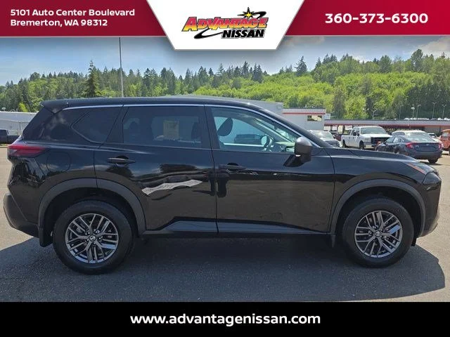 Used 2021 Super Black Nissan S image 7