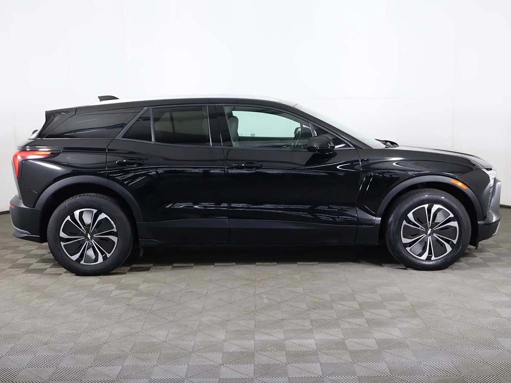 Used 2024 Black Chevrolet LT image 20