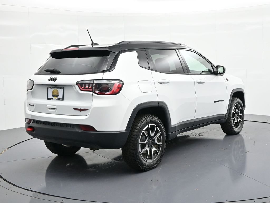 2025 Jeep Compass Trailhawk - Photo 5