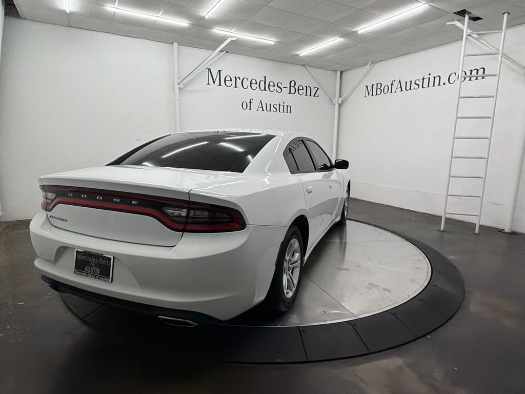 Used 2017 White Dodge SE image 7