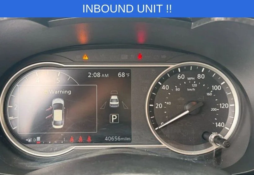 2023 Nissan Versa Sedan SV - Photo 10