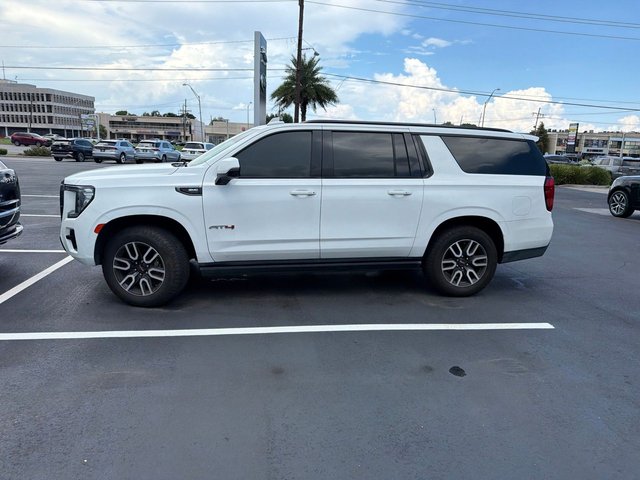 2021 GMC Yukon XL AT4