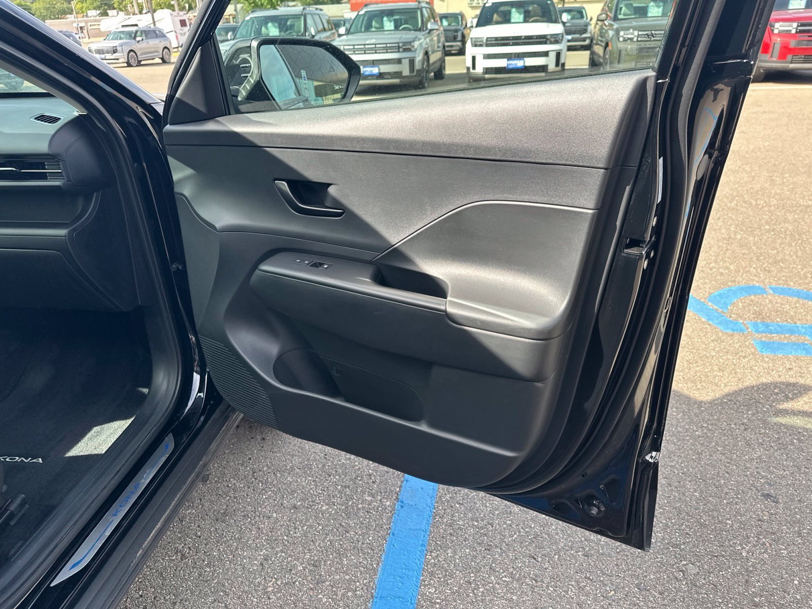 Certified Used 2025 Black Hyundai SEL image 37