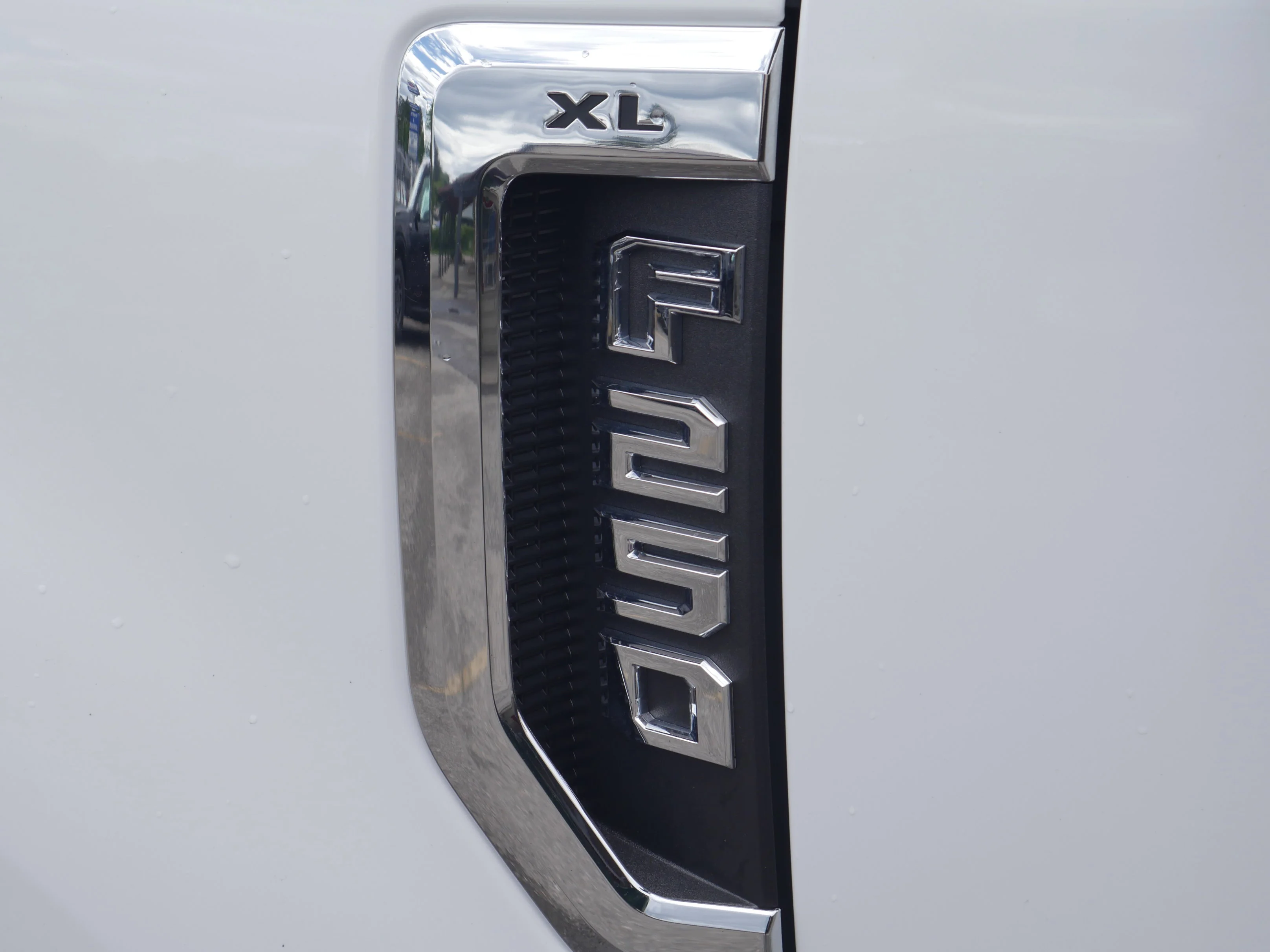 Certified Used 2022 Oxford White Ford XL image 13