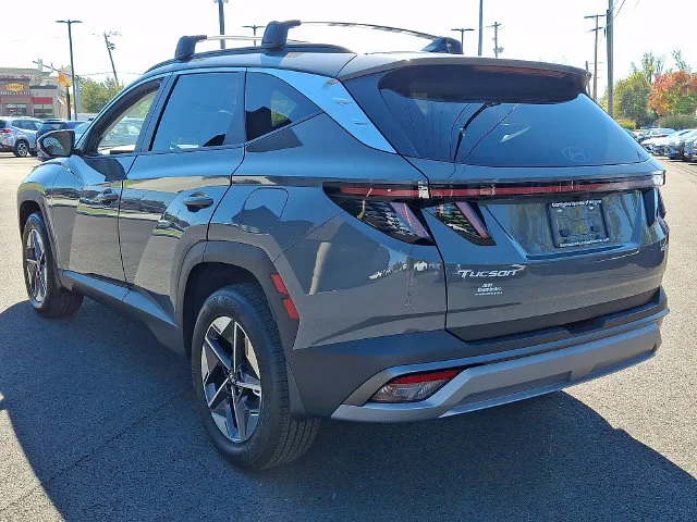 New 2026 Gray Hyundai SEL Premium image 3