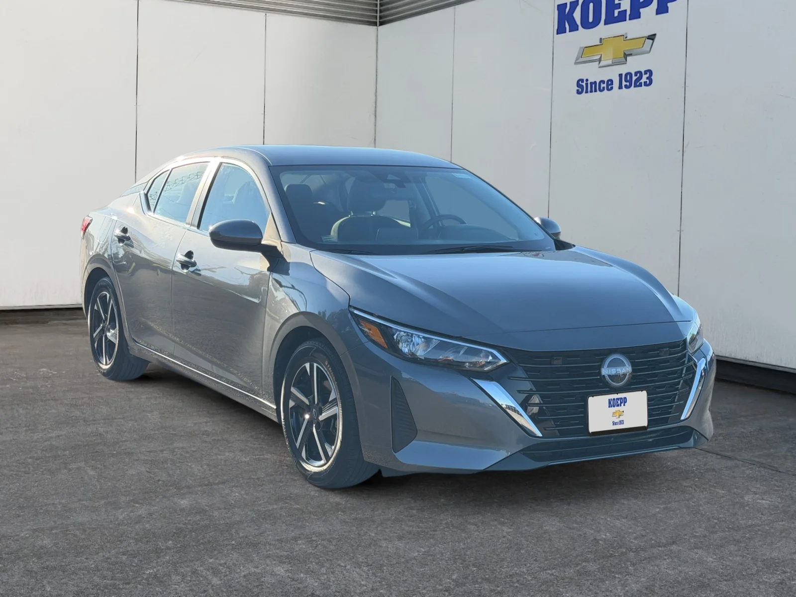 Used 2025 Gun Metallic Nissan SV image 7