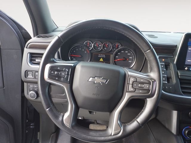 Used 2021 Black Chevrolet Z71 image 13