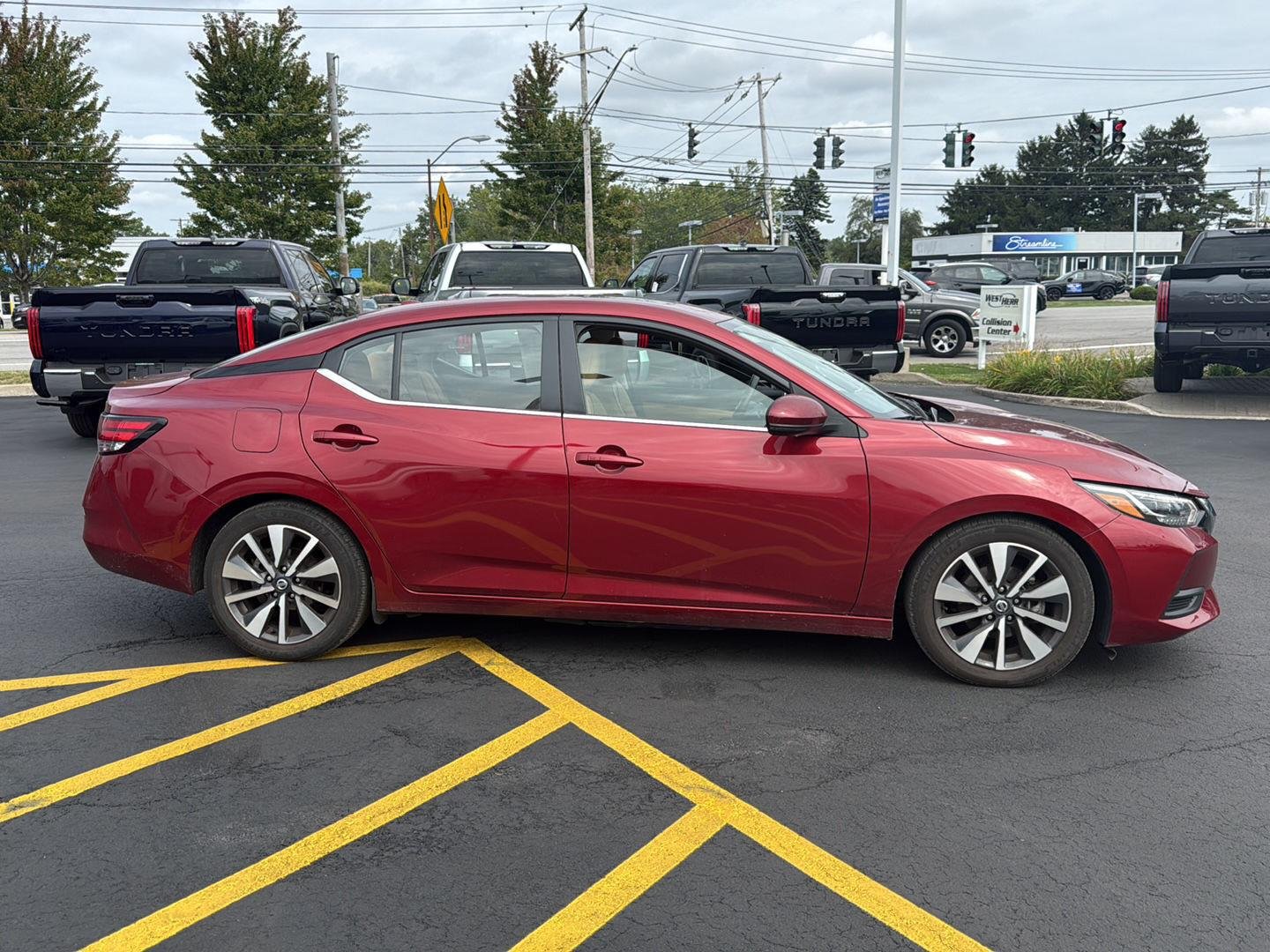 Used 2020 Scarlet Ember Tintcoat Nissan SV image 2