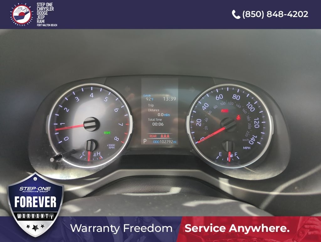 Used 2019 Red Toyota XLE image 38