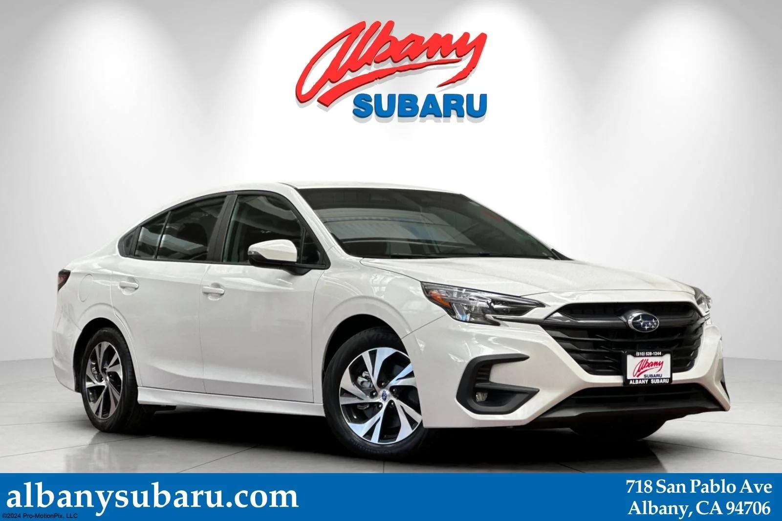 2025 Subaru Legacy Premium's photo