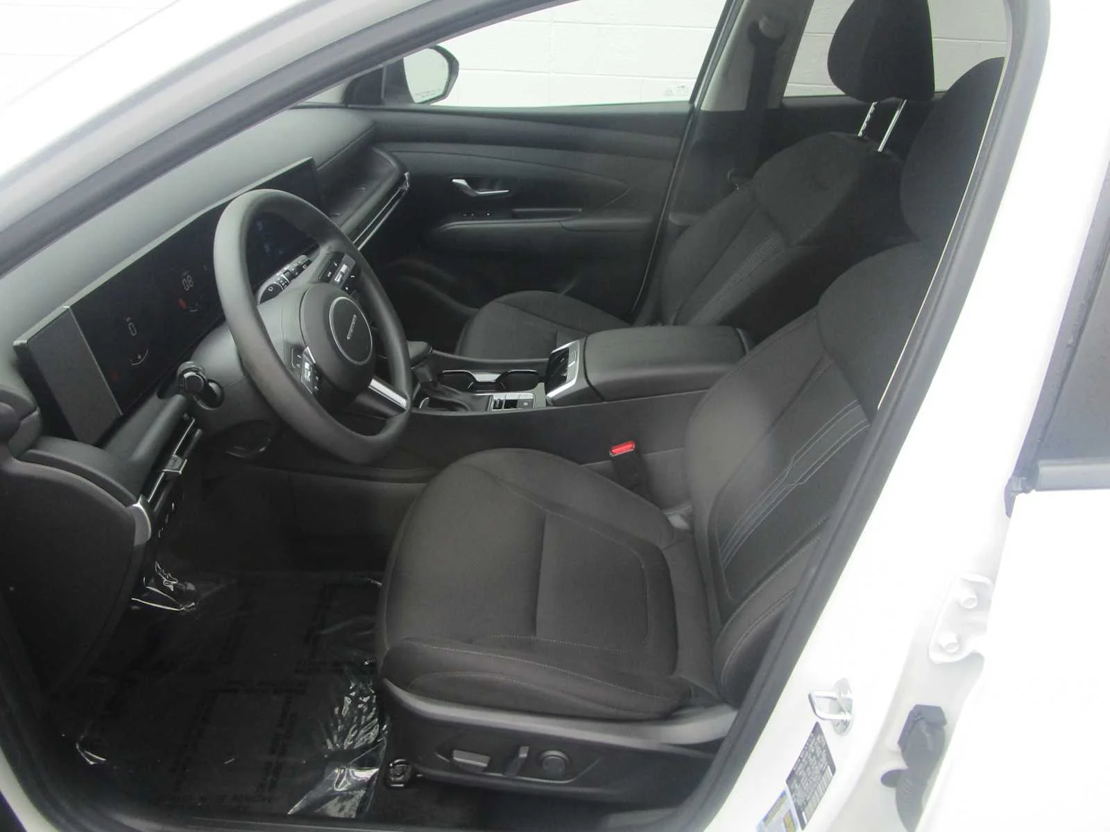 Used 2025 Serenity White Pearl Hyundai SEL image 12