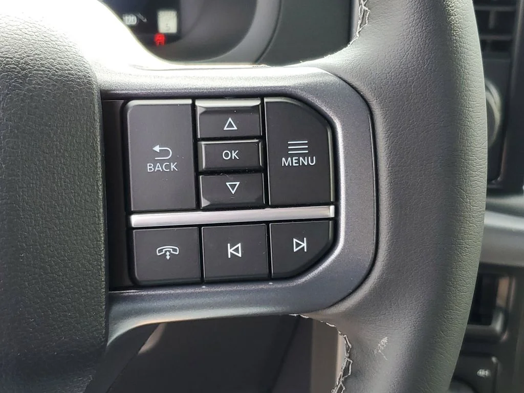 New 2026 Carbonized Gray Metallic Ford XLT image 11