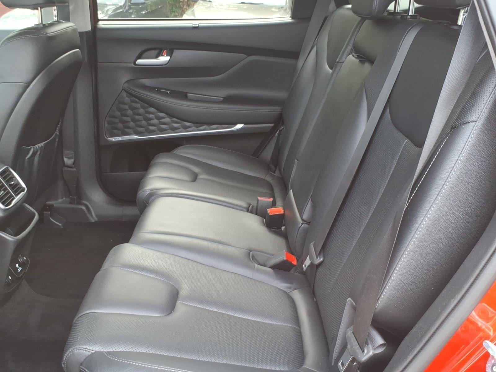 Used 2020 Lava Orange Hyundai Limited image 23
