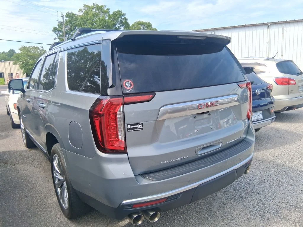 Used 2024 Gray GMC Denali image 6