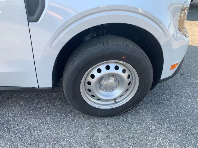 New 2026 White Ford XL image 38