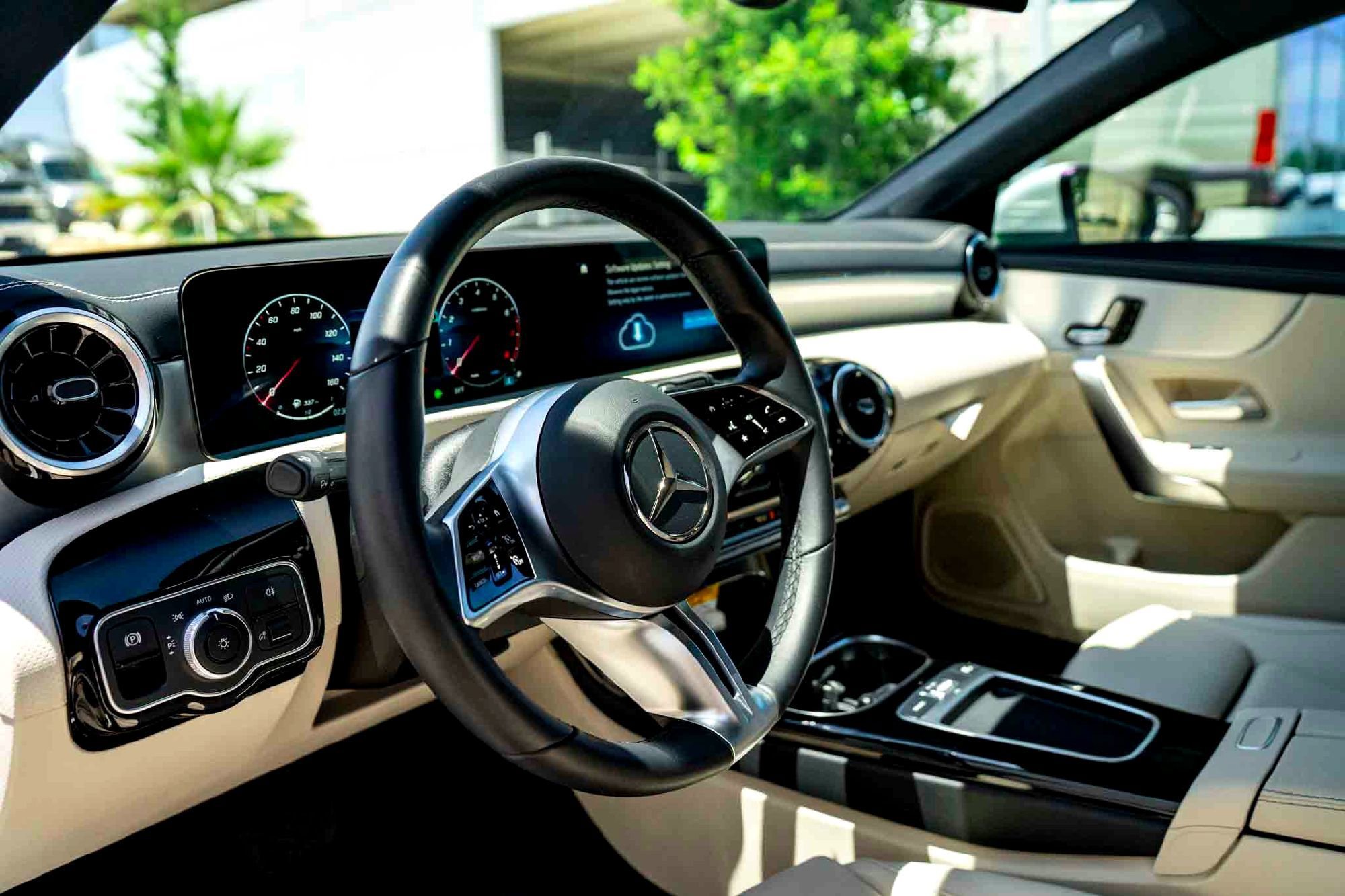 Used 2025 Polar White Mercedes-Benz CLA 250 image 13