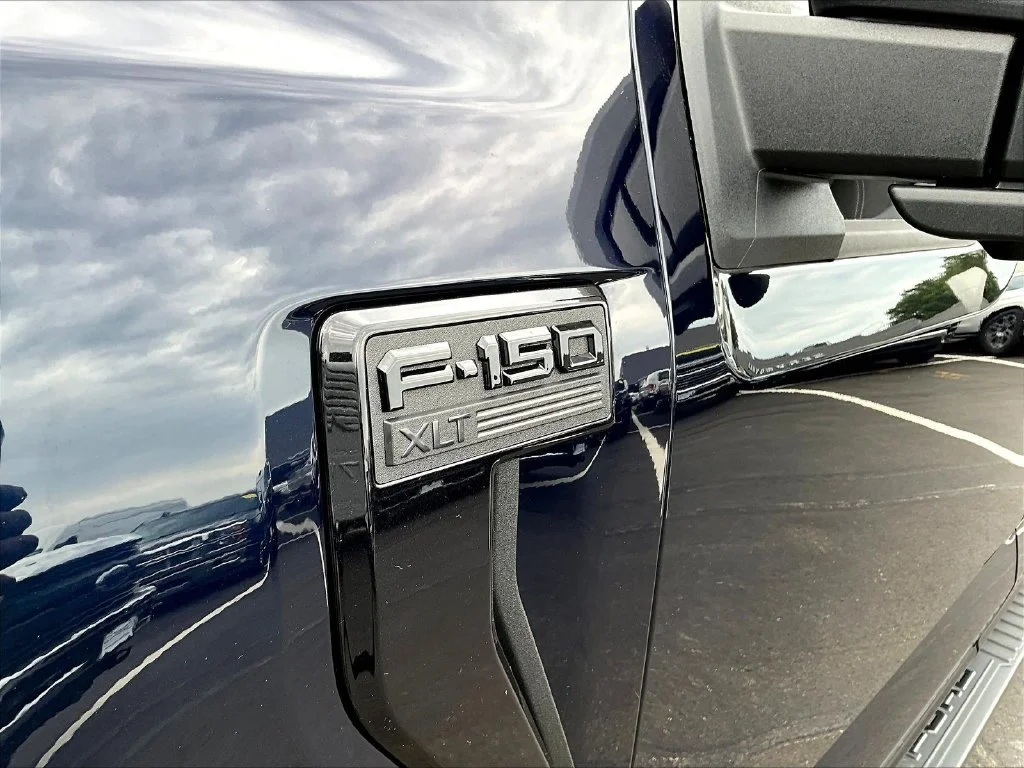 Used 2026 Blue Ford XLT image 27